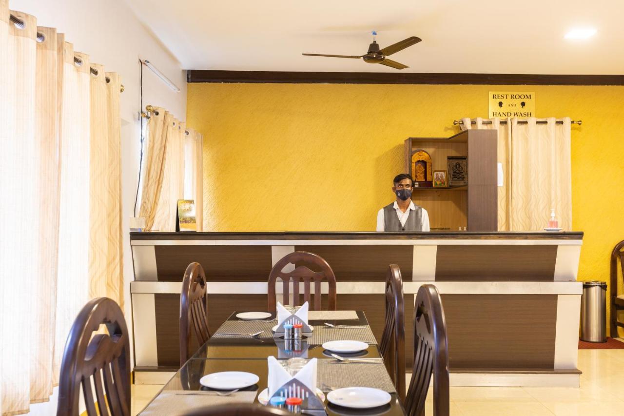Kstdc Hotel Mayura Velapuri Belur Exterior photo