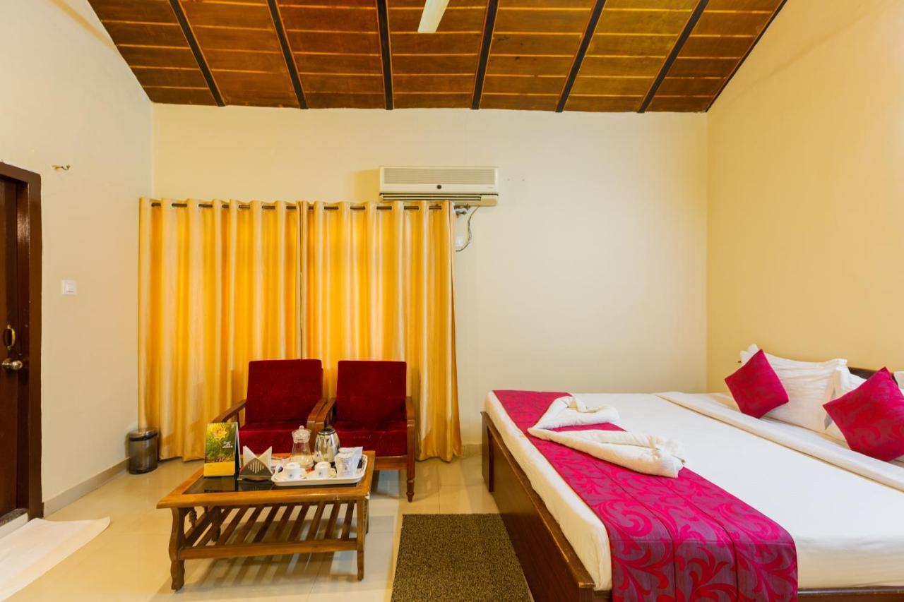Kstdc Hotel Mayura Velapuri Belur Exterior photo