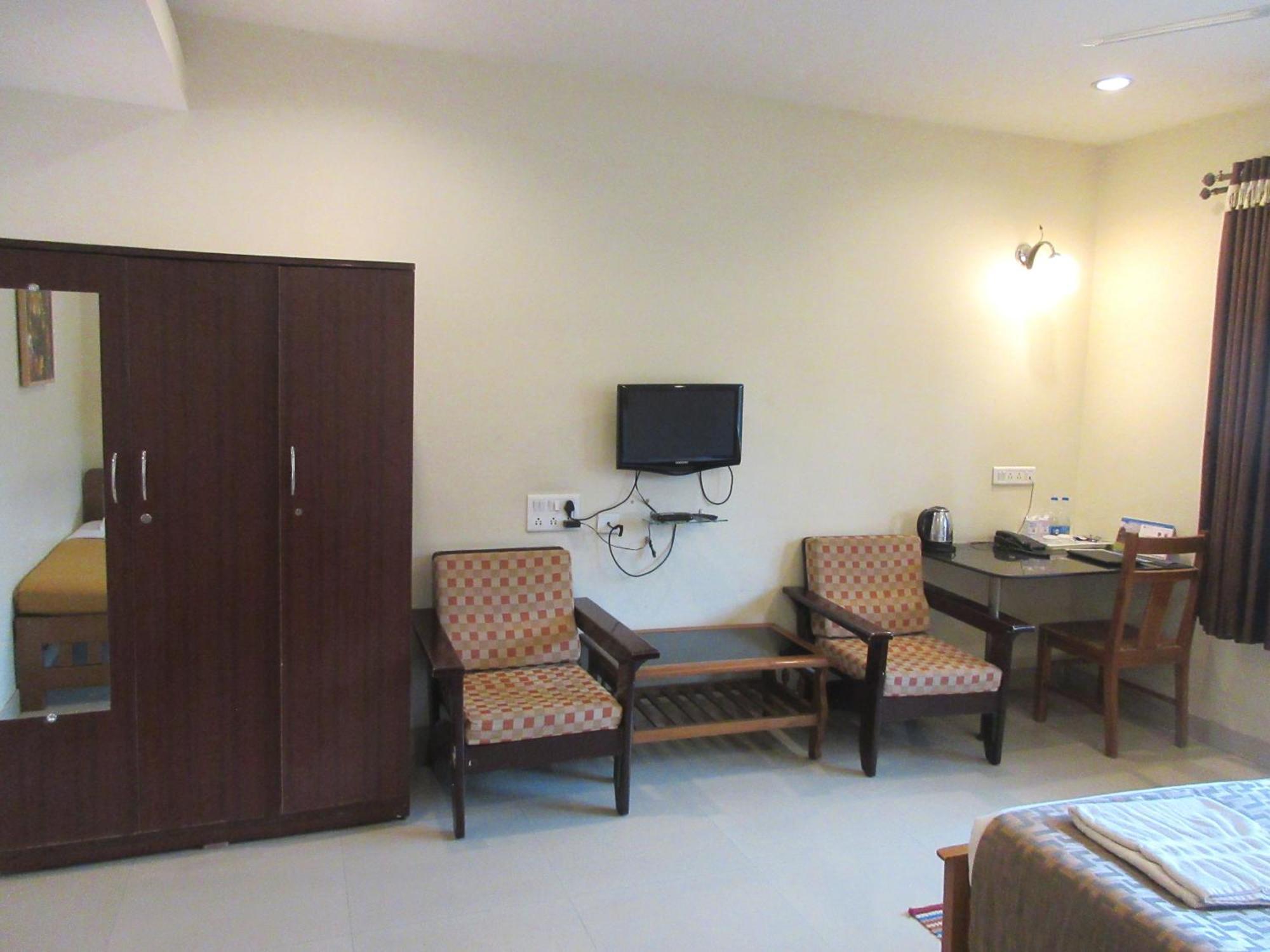 Kstdc Hotel Mayura Velapuri Belur Exterior photo